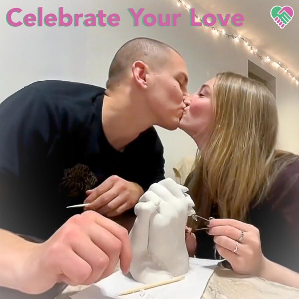 Luna Bean Hand Casting Kit – The Original Hand Mold Kit for Couples – Christmas Gifts for Women, Bridal Shower, Wedding, Engagement Gifts Her Him Anniversary Men Mom Wife Husband Boyfriend Girlfriend-2