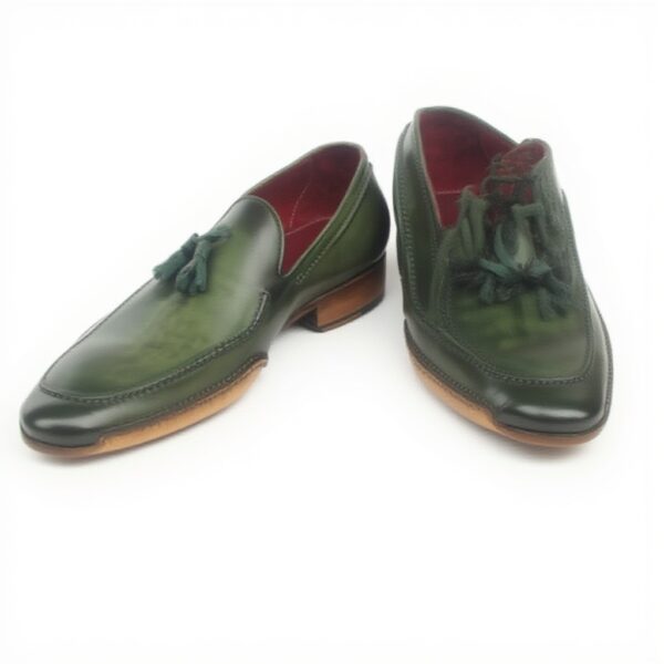 Mocassins Paul Parkman pompons homme cuir vert sur mesure