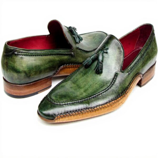 Mocassins Paul Parkman pompons homme cuir vert sur mesure